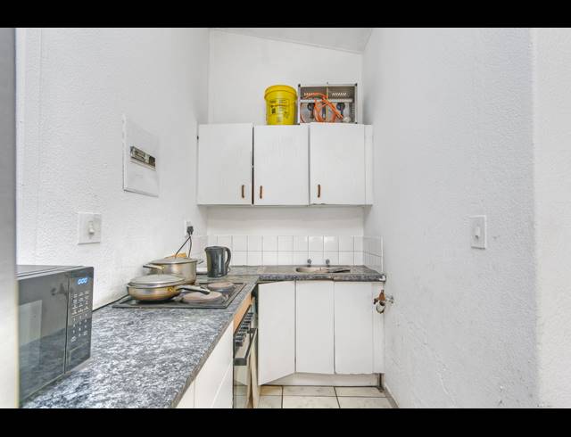 3 BEDROOM TOWNHOUSE FOR SALE IN BLOUBOSRAND